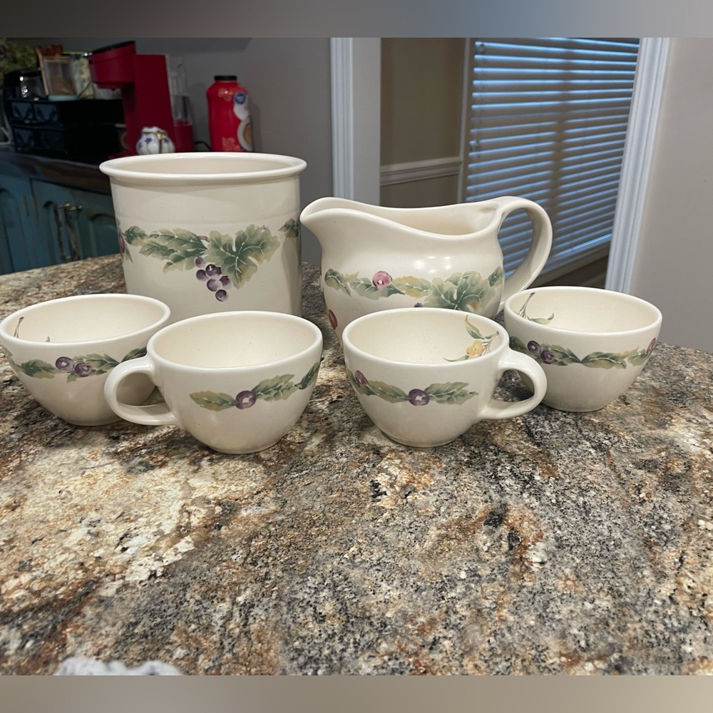 Pfaltzgraff Jamberry Pitcher, Utensil Canister and Cups